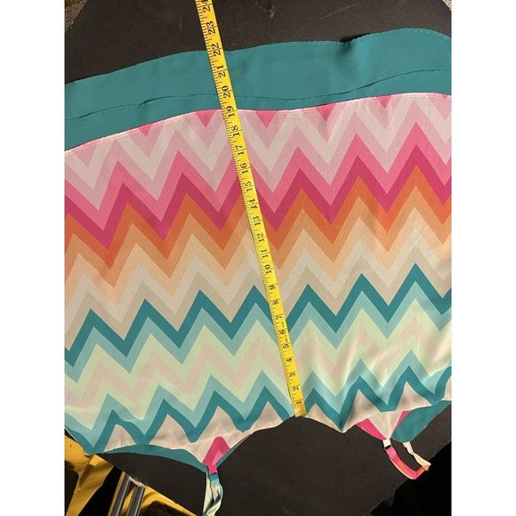 Torrid Sophie Chevron Plus Size 4 (4X) Multicolored Tank Top - Picture 9 of 9